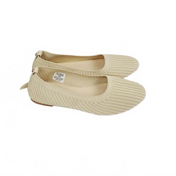 Danskin Hope Slip On Stretch Knit Ballet Flat Shoes Natural 283466 Women’s 7 NWT - Picture 1 of 6